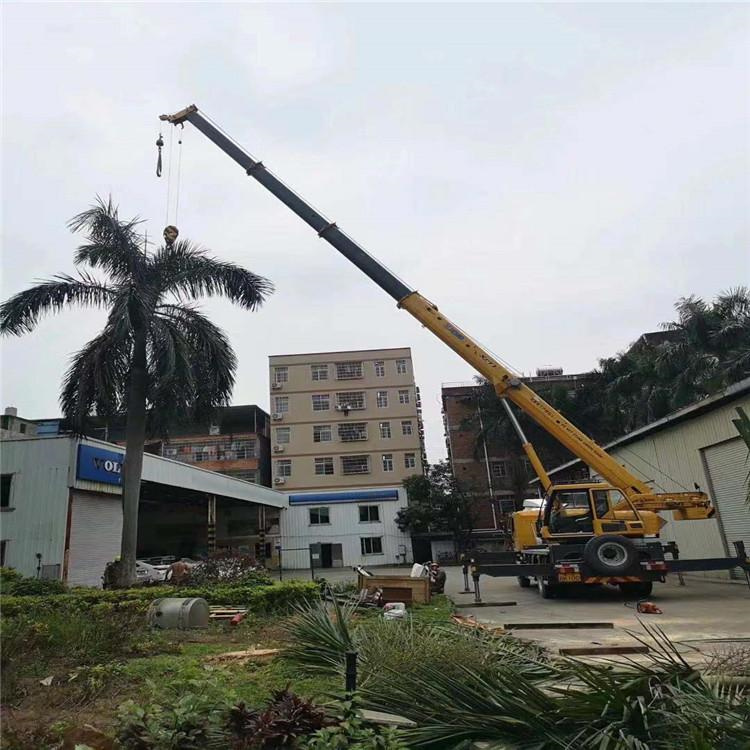 新昌县12吨吊车出租一天的收费标准是什么