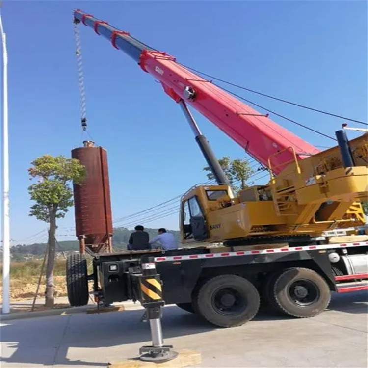 新昌县专业吊车租赁多少钱