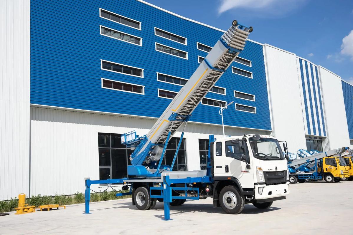新昌县小型云梯车上料车租赁多少钱
