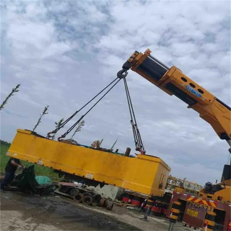 新昌县随车吊吊集装箱怎么吊